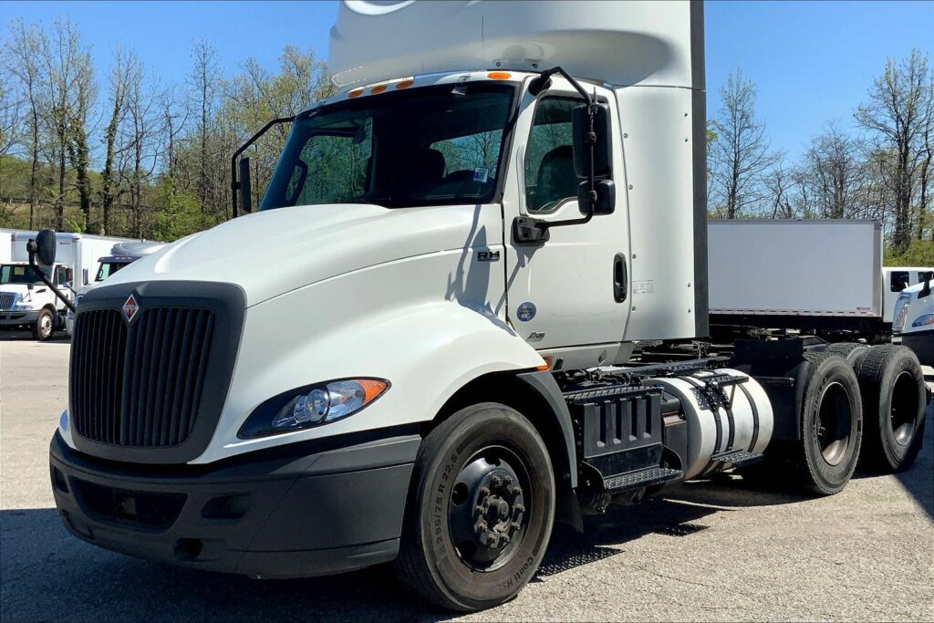 2020 INT RH613 6×4 Day Cab