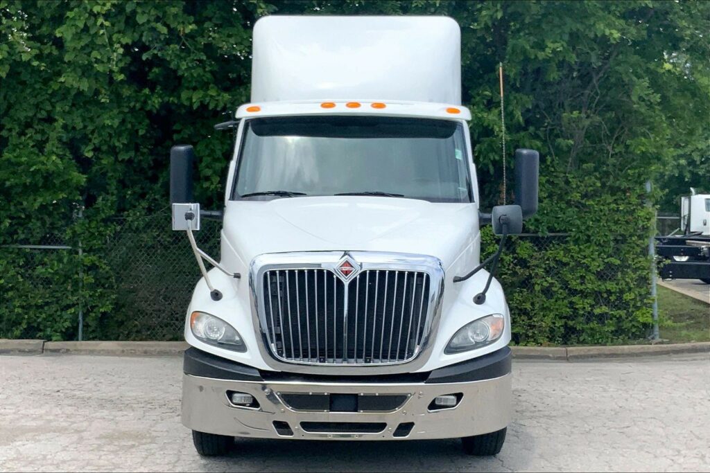 2019 INT RH613 4×2 Day Cab