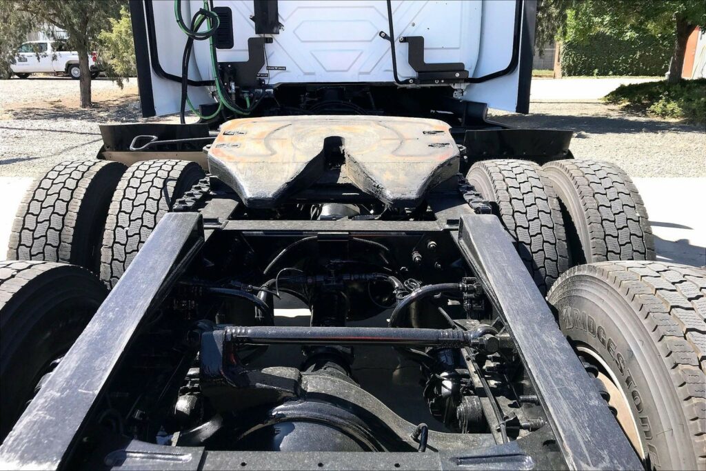 2021 CUM LT625 6×4 Day Cab