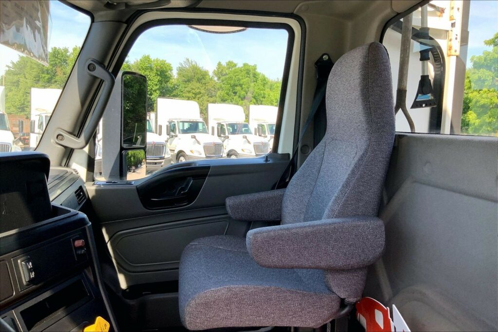 2021 CUM LT625 6×4 Day Cab