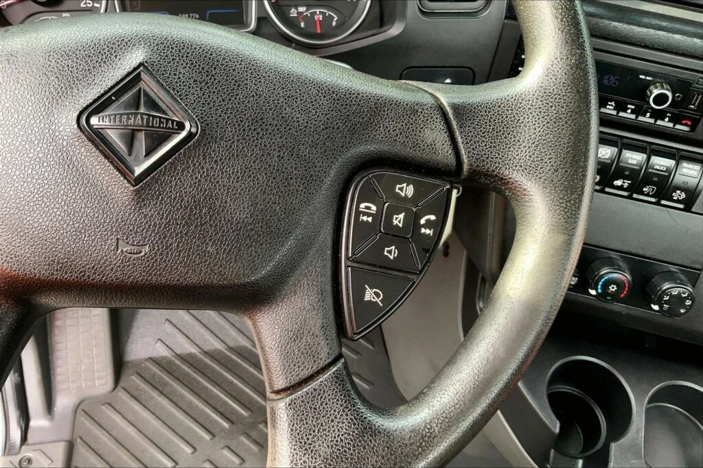 2022 CUM LT625 6×4 Day Cab