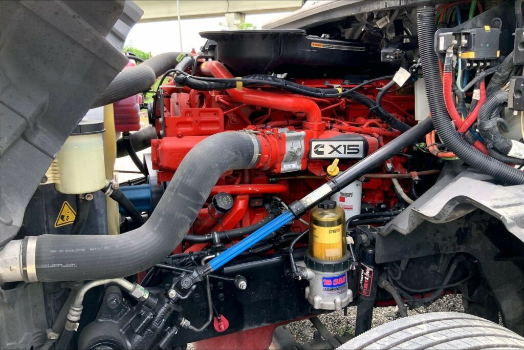 2021 CUM LT625 6×4 Day Cab