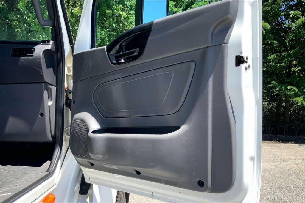 2021 CUM LT625 6×4 Day Cab