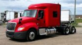2021 CUM LT625 6×4 Sleeper