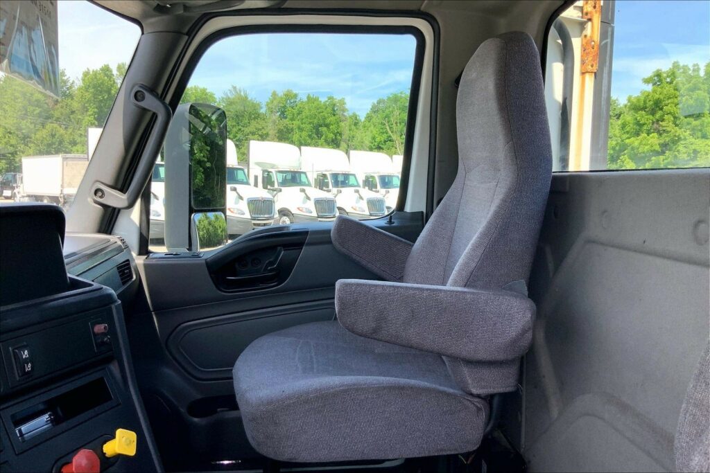 2021 CUM LT625 6×4 Day Cab