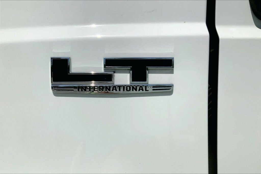 2021 CUM LT625 6×4 Day Cab