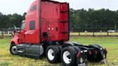 2023 CUM LT625 6X4 Sleeper
