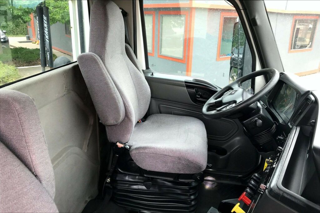 2021 INT LT625 6×4 Day Cab