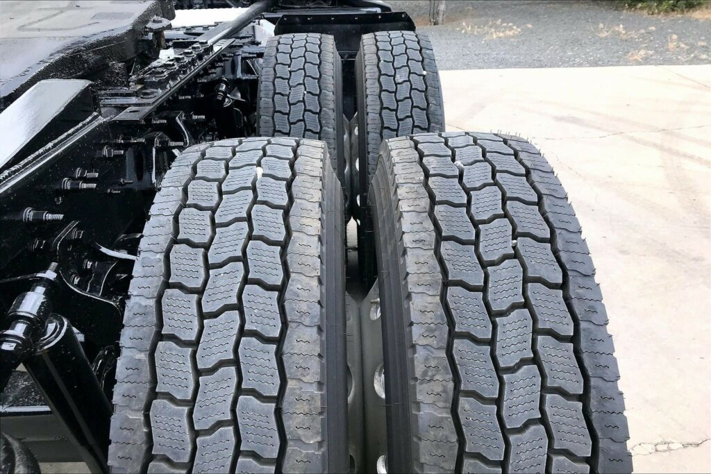 2021 INT LT625 6×4 Day Cab