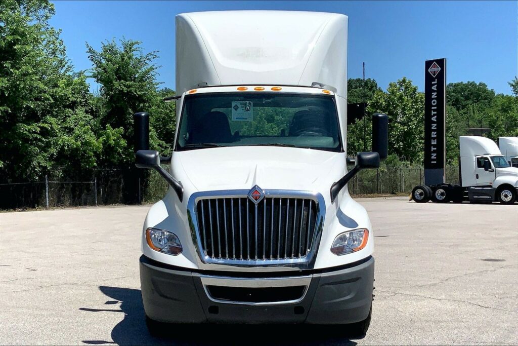 2021 INT LT625 6×4 Day Cab