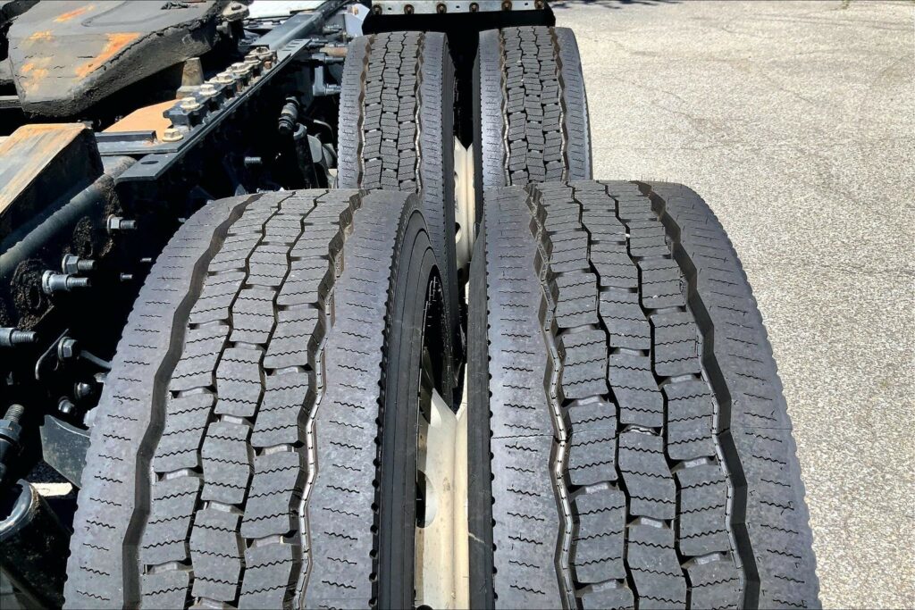 2021 INT LT625 6×4 Day Cab
