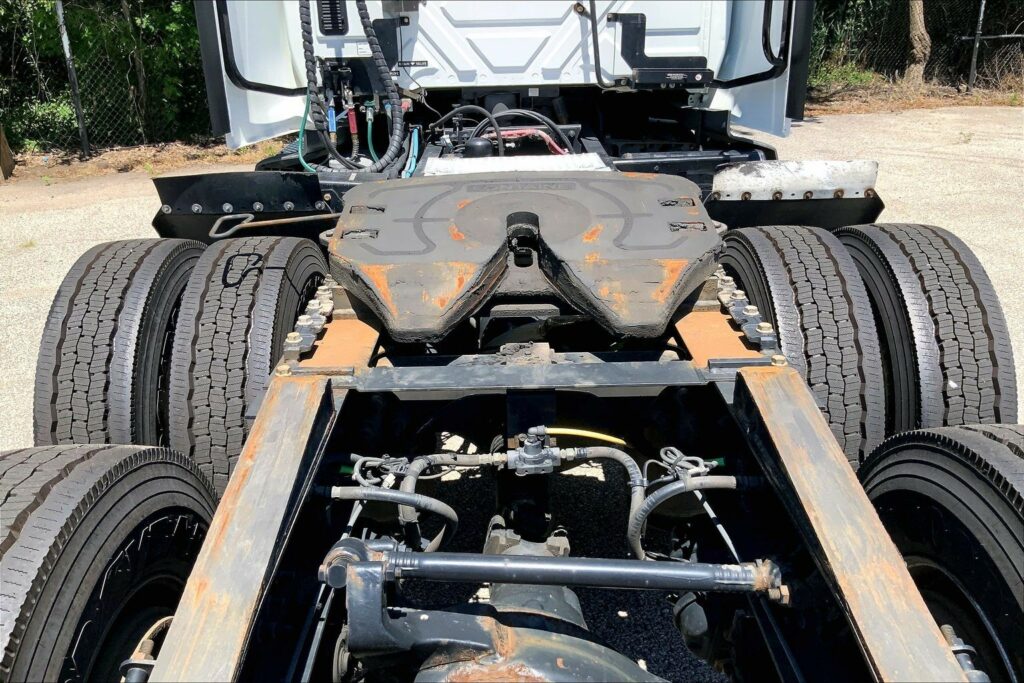 2021 INT LT625 6×4 Day Cab
