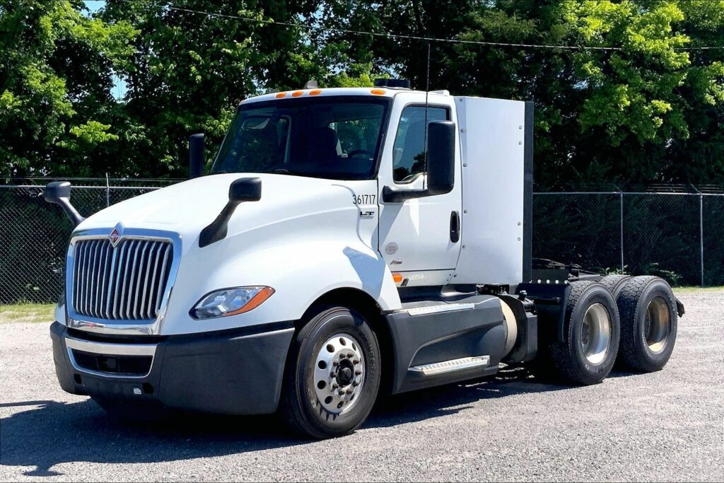 2021 INT LT625 6×4 Day Cab