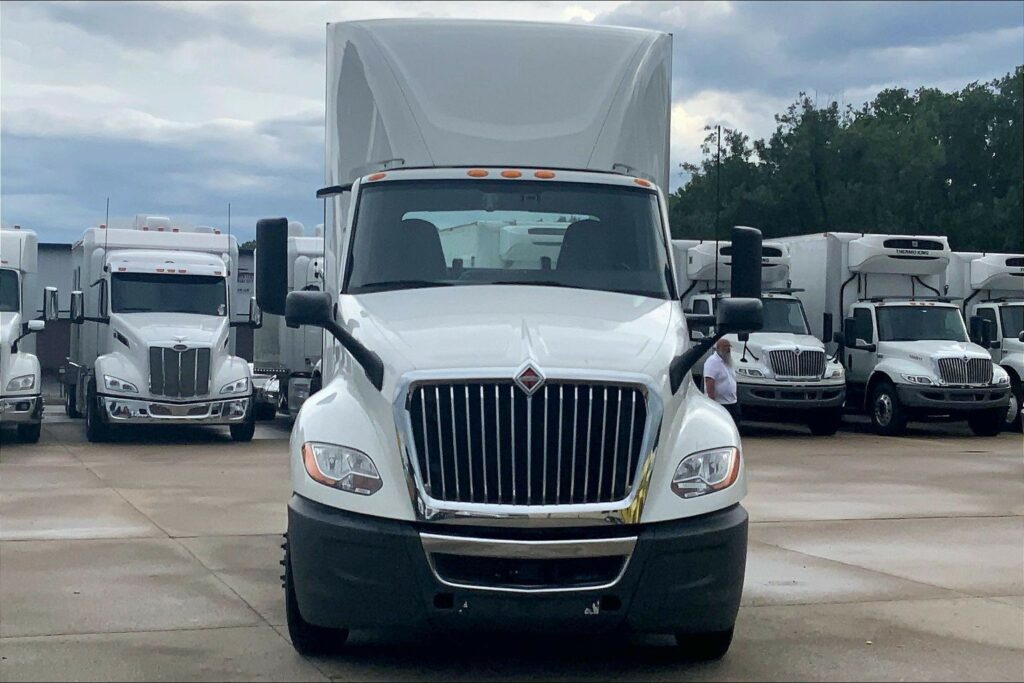 2021 INT LT625 6×4 Day Cab