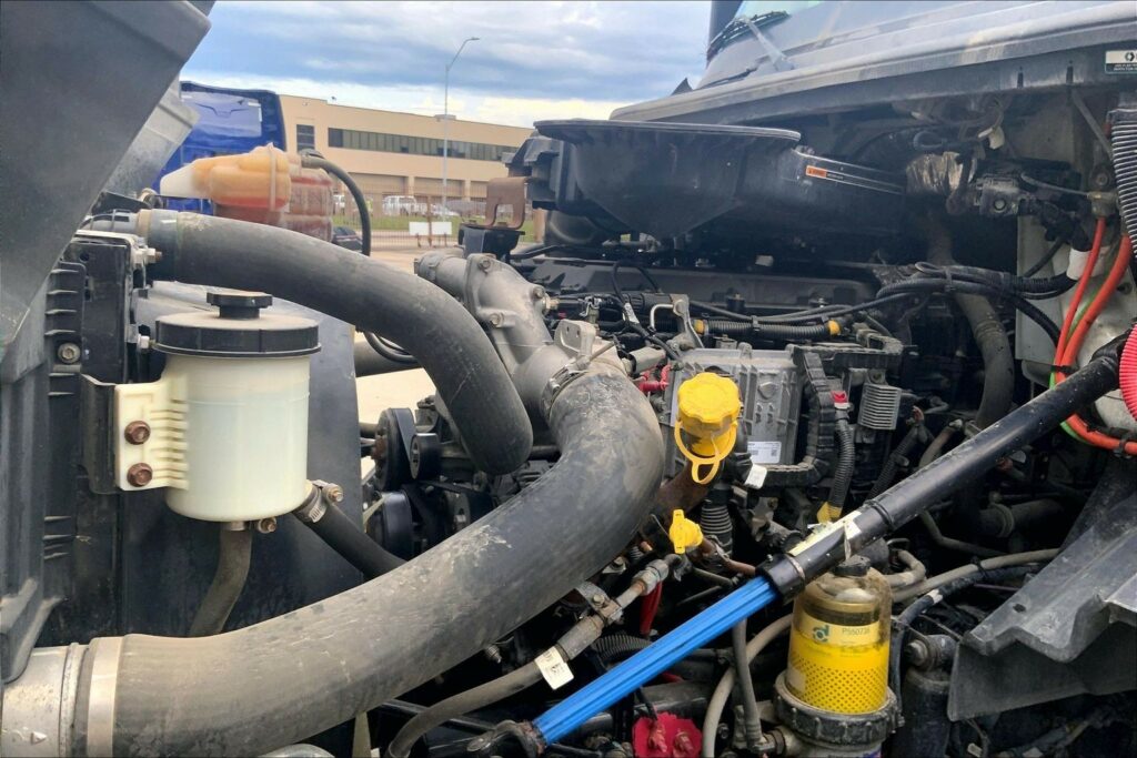 2023 INT LT625 6X4 Sleeper